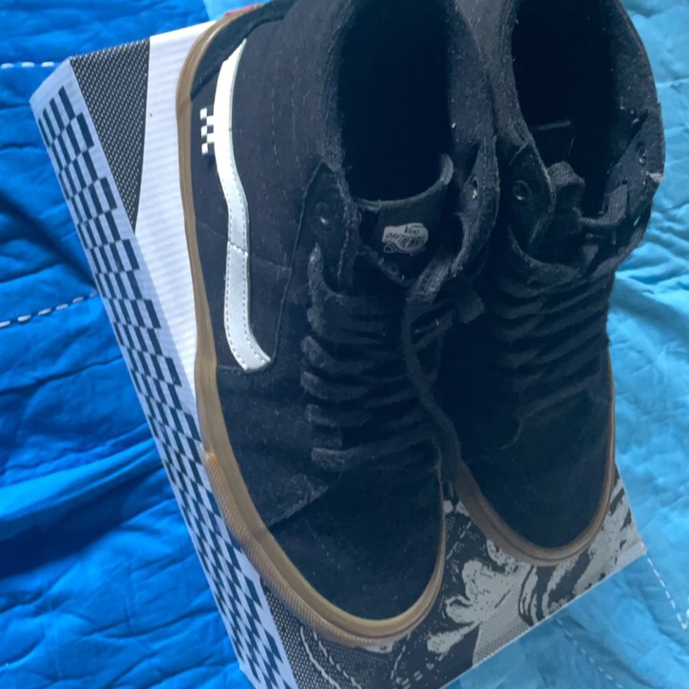 VANS black/gum slightly worn U.S 10